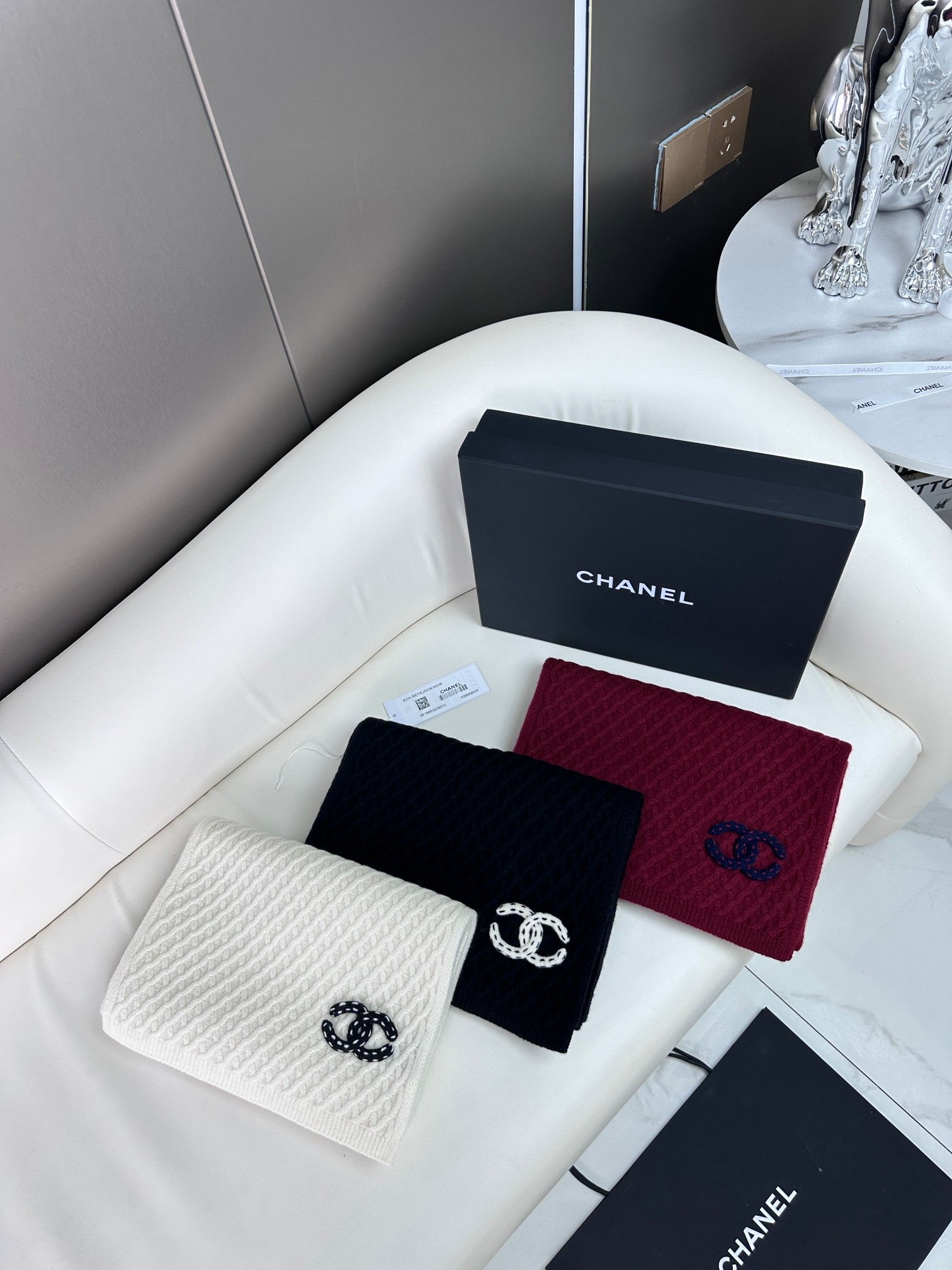 CHANEL 𝟐𝟎𝟐𝟑新款香奈儿新品 菱形格logo围巾