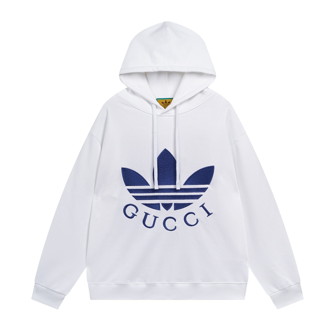 💰 140细节图【顶级版本.官网品质】
#Gucci古驰##Adidas##联名刺绣#GuccixAdidas经典联名连帽卫衣
巨别市场通货,官方原版,定织定染米白色460g鱼鳞纹毛圈棉,手感松软细腻又比一般棉布料扎实,舒适透气不易变形,采用进口田岛刺绣机出品,针数高达4万9针,每件刺绣时长5小时,精密网版让绣花更为立体清晰细致,原版辅料一比一三标齐全,人工手缝织唛,还原专柜,官网品质巨别市场通货,欢迎对比
码数:XS - L
颜色:米白色