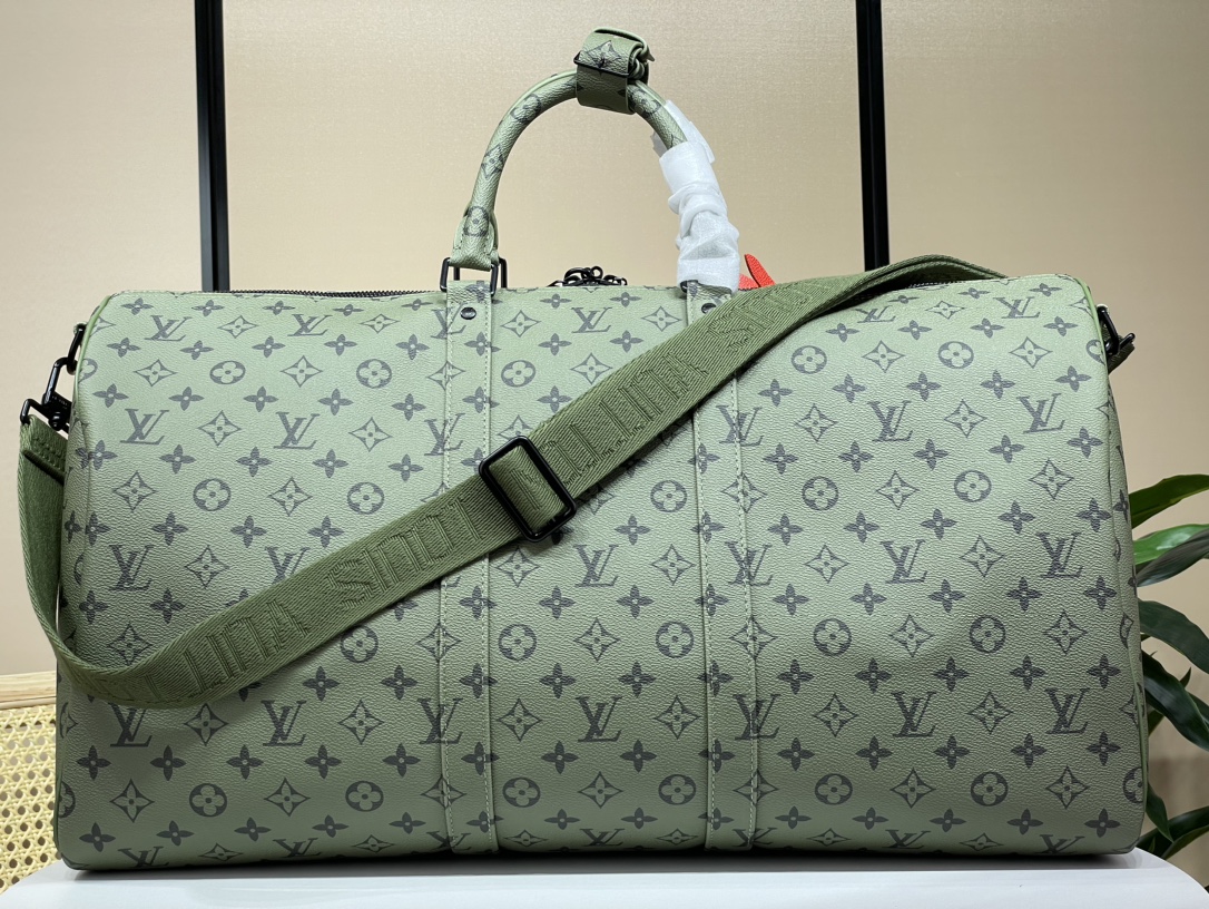 Louis Vuitton Purchasing agent for special boutique channel LV Keepall Bandouliere 55 travel bag official M23963 green flower