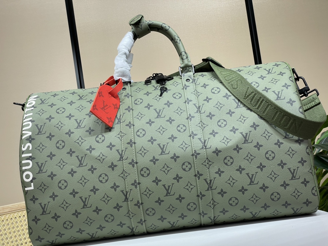 Louis Vuitton Purchasing agent for special boutique channel LV Keepall Bandouliere 55 travel bag official M23963 green flower
