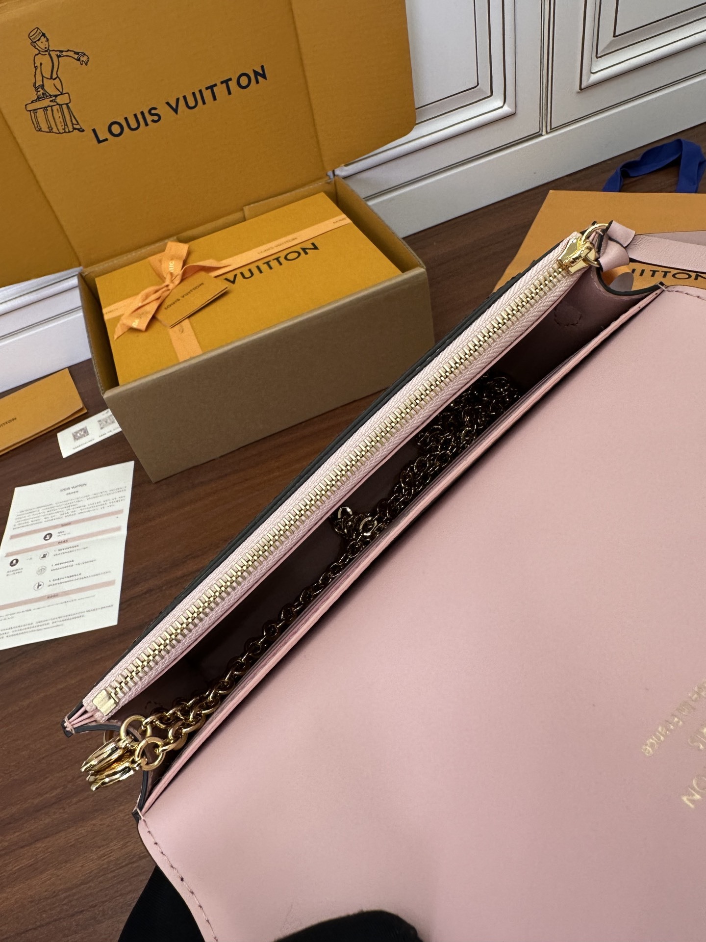 独家首发型号特正版M67405品质全面再次升级专柜同步电子芯片内码新礼盒礼品袋保护纸铜版电子标签合格证皮