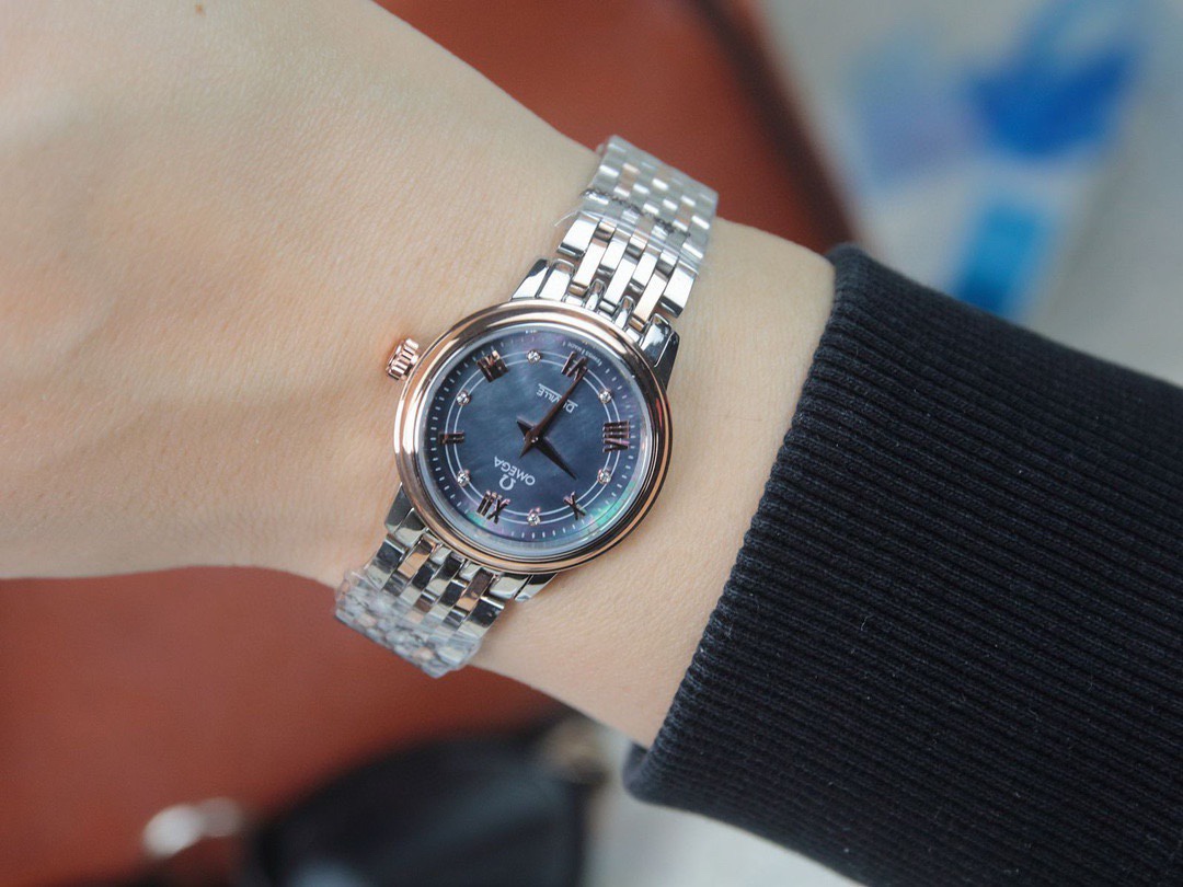 Omega 蝶飞系列 腕表女,手表 9