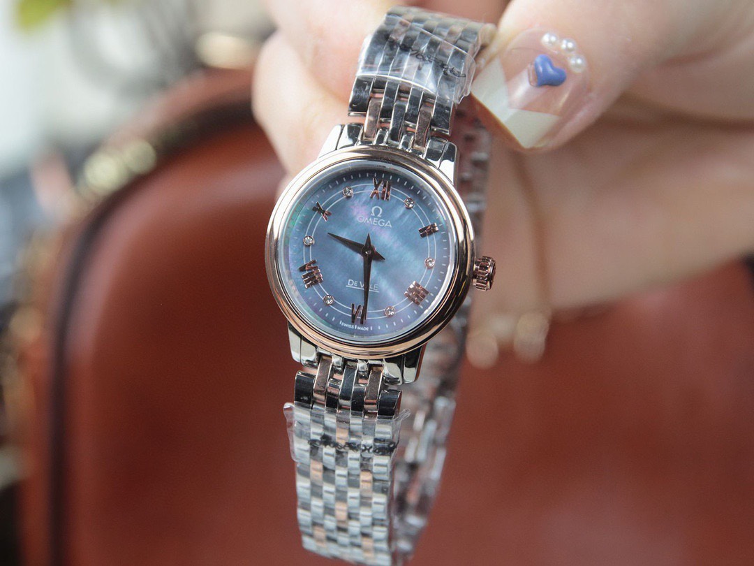 Omega 蝶飞系列 腕表女,手表 2