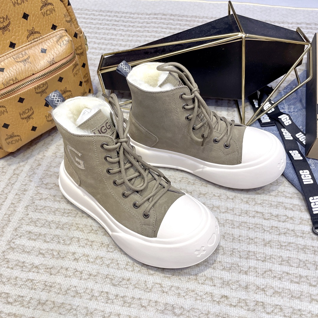 [UGG Women