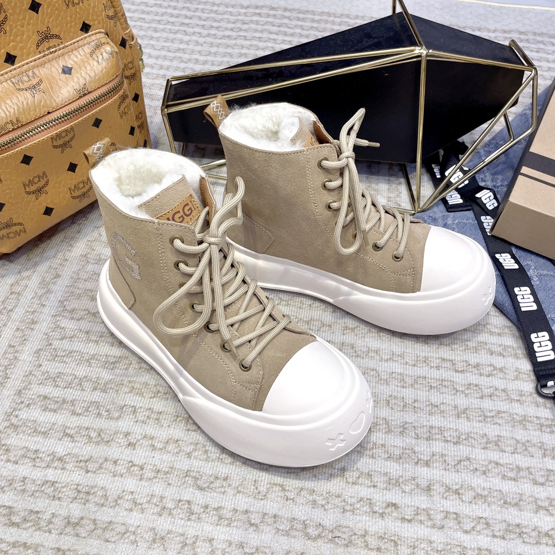 [UGG Women