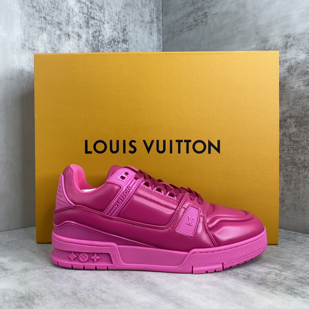 Louis Vuitton 新款上架 Louis Vuitton 23S走秀款 Trainer面包运动鞋 Louis vuitton 路易威登2023年男装秋冬走秀款