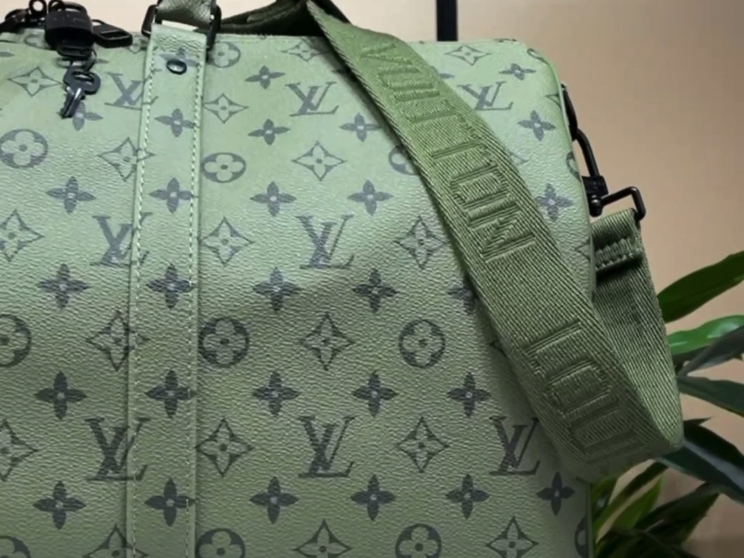 Louis Vuitton LV Keepall Bandouliere 45 Travel BagM23962 Green Flower Short Video