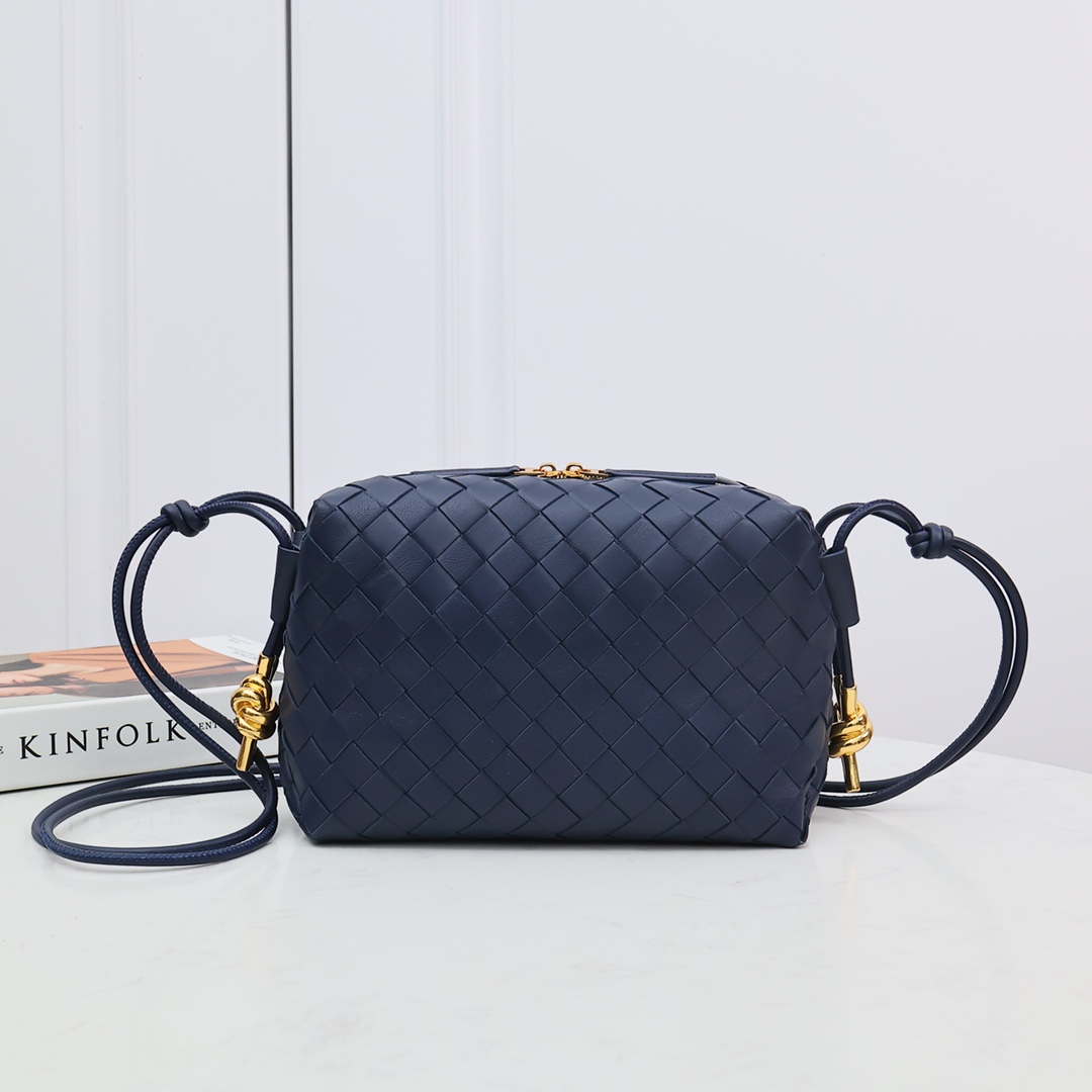 Woven Square Bag Lambskin Metal Knot Adjustable Shoulder Strap
