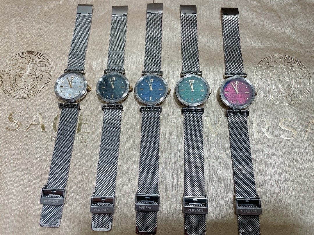 Versace Meander Series Watch: 34mm Emptiness Graph Design for Good Wishes. - 图片 4