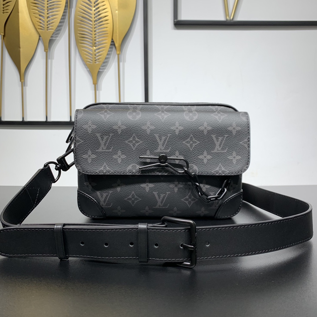 Louis Vuitton Sacs Besace La chaîne M46795