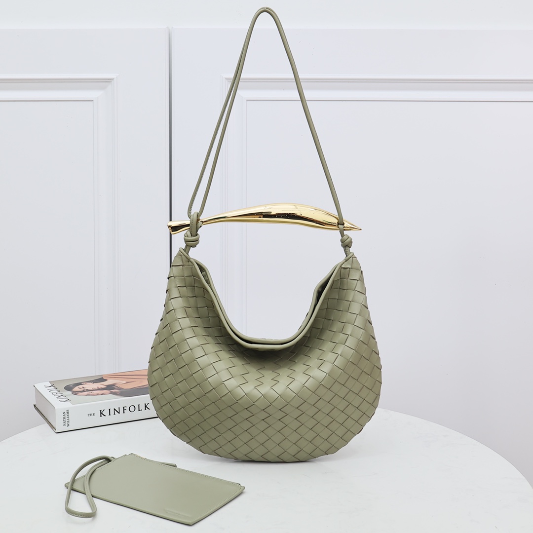 Bottega Veneta Sardine Sac à main en cuir tressé avec poignée en métal