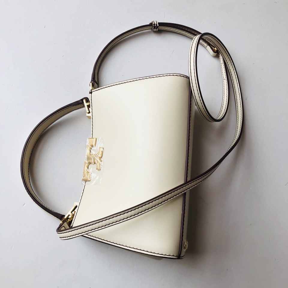 Tory Burch ～编号995955小号TORY BURCH 汤丽柏琦 新款 Eleanor 皮革手袋