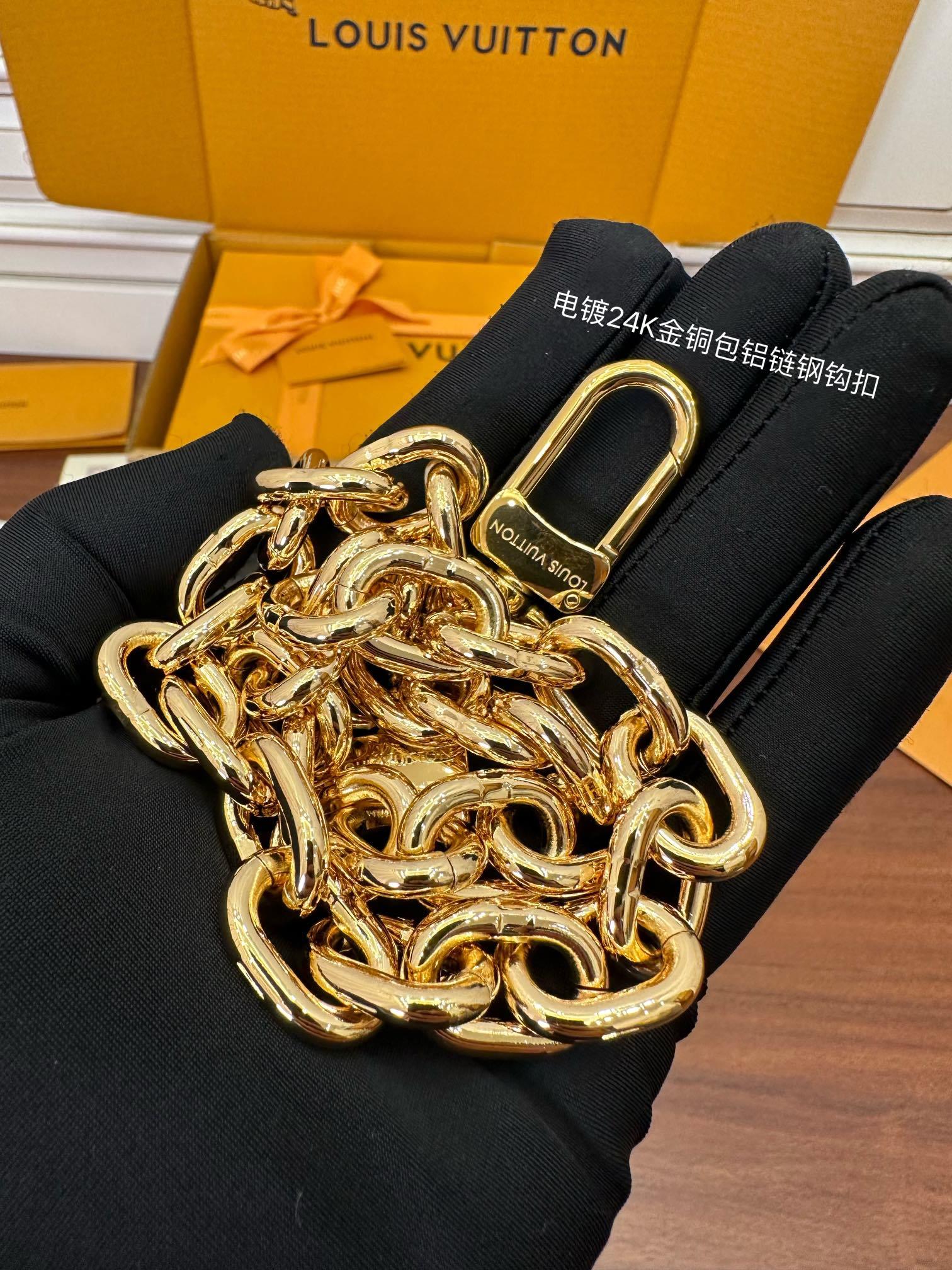 独家首发型号M46595特级加强版品质提升专柜同步电子芯片内码礼品袋保护纸铜版电子标签合格证皮料是正品代