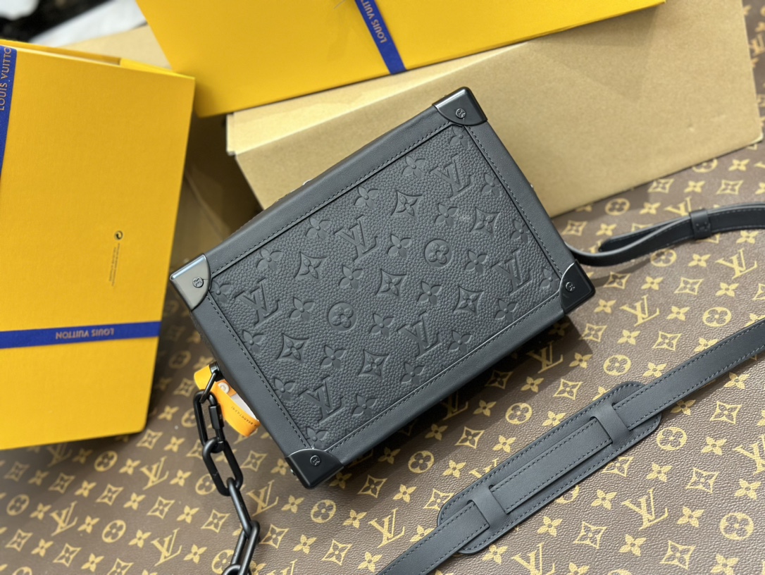 Louis Vuitton Haute Couture Classic Luxury Handbag Shoulder Crossbody 2