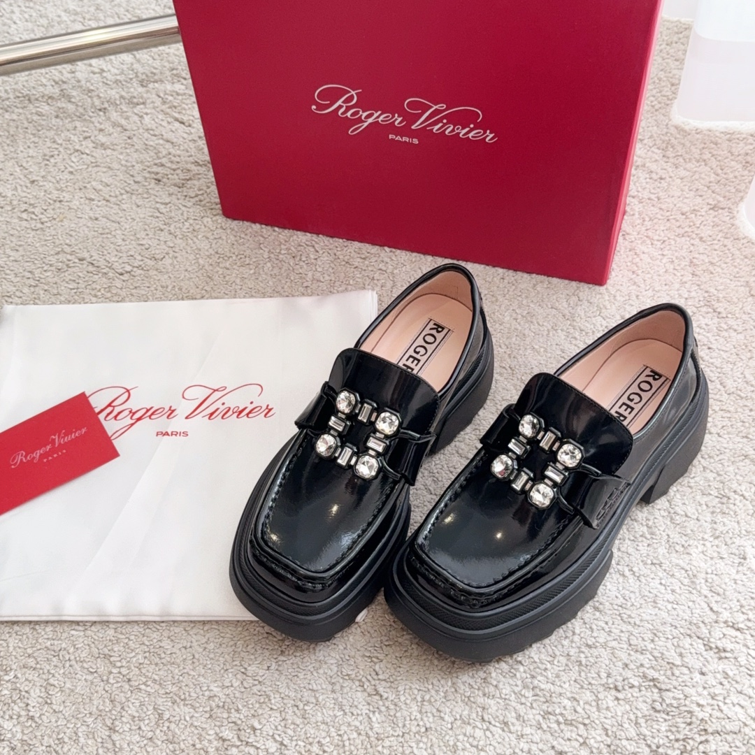 [Roger Vivier Women