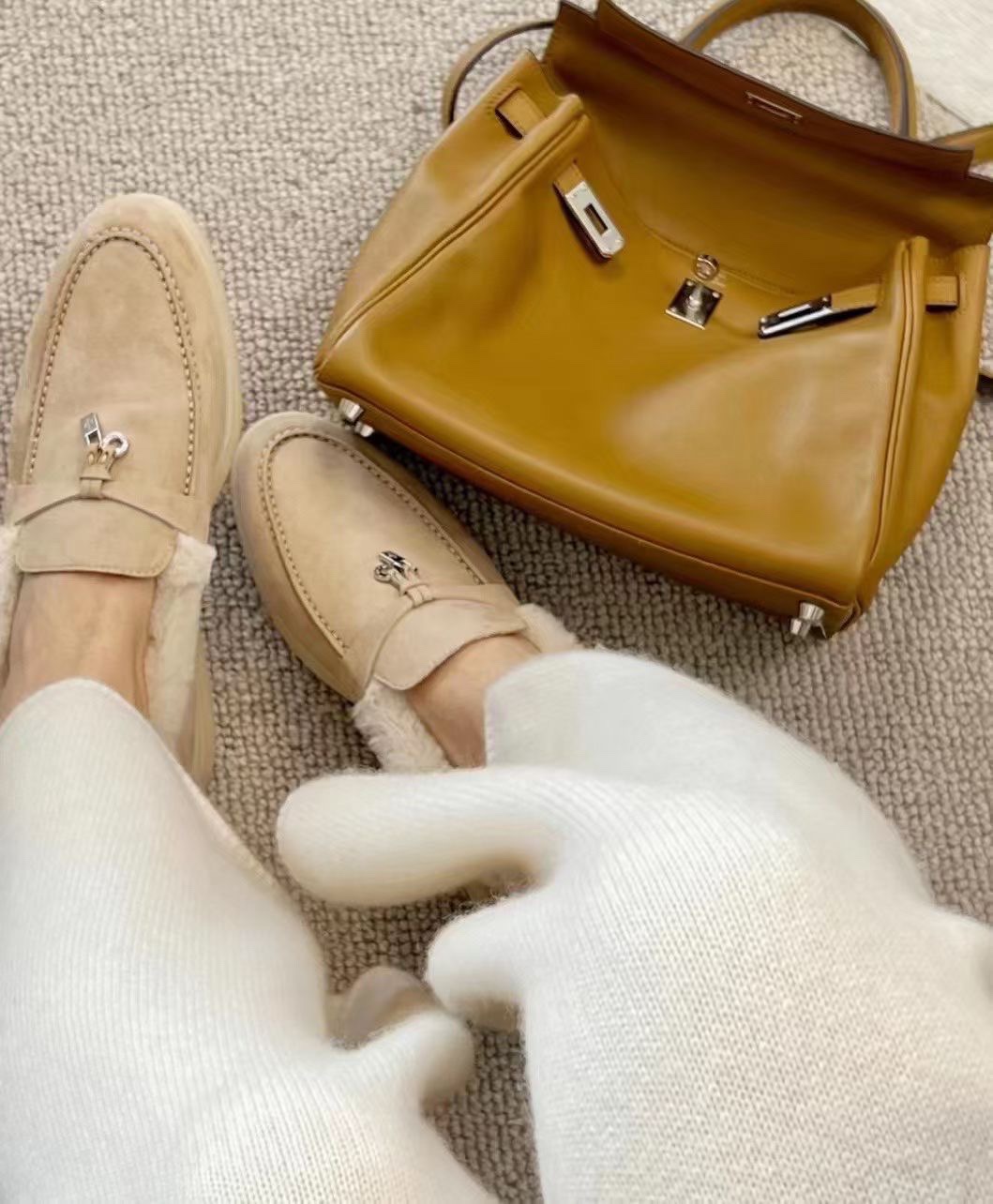 NO:559222,Nutria fur feels so comfortable when stepping on clouds in winter!  !  !  ,loafers furry shoes,loafers19860909海狸鼠毛 冬天踩在云朵的感觉巨巨巨巨舒服！！！,乐福鞋毛毛鞋,loafers,Women's Shoes