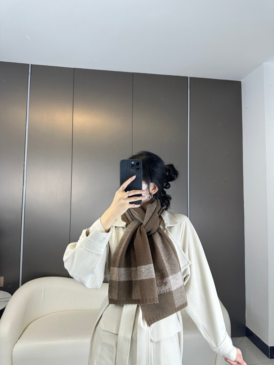 Burberry巴宝莉 2023新款针织围巾
