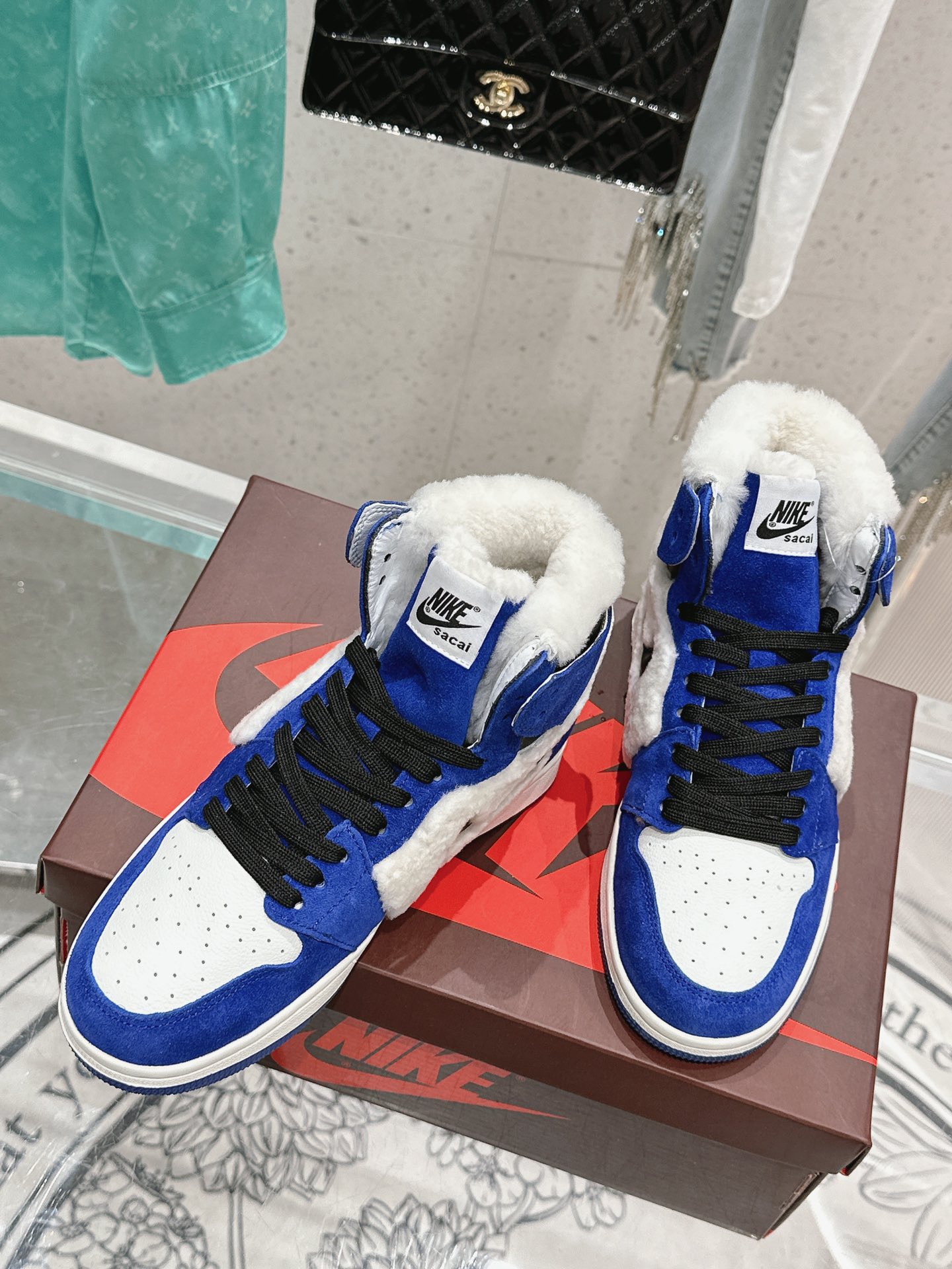 Nike x AJ Joint Venture: Top Quality Customized Leather Sneakers for Men and Women - 图片 4
