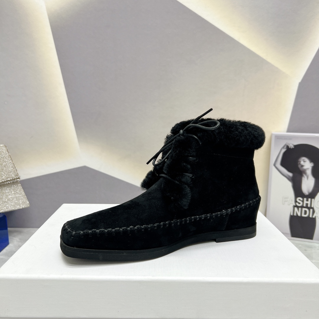 Toteme 2023/AW Recreational Shoe Series: Nordic Design, Year-Round Comfort, Stylish and Versatile - 图片 6