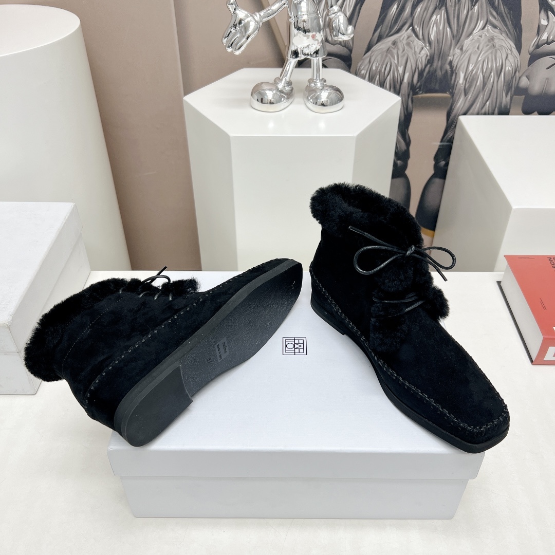 Toteme 2023 AW Recreational Shoe Series: Nordic Design, Comfortable, Stylish, All-Season Wear - 图片 9