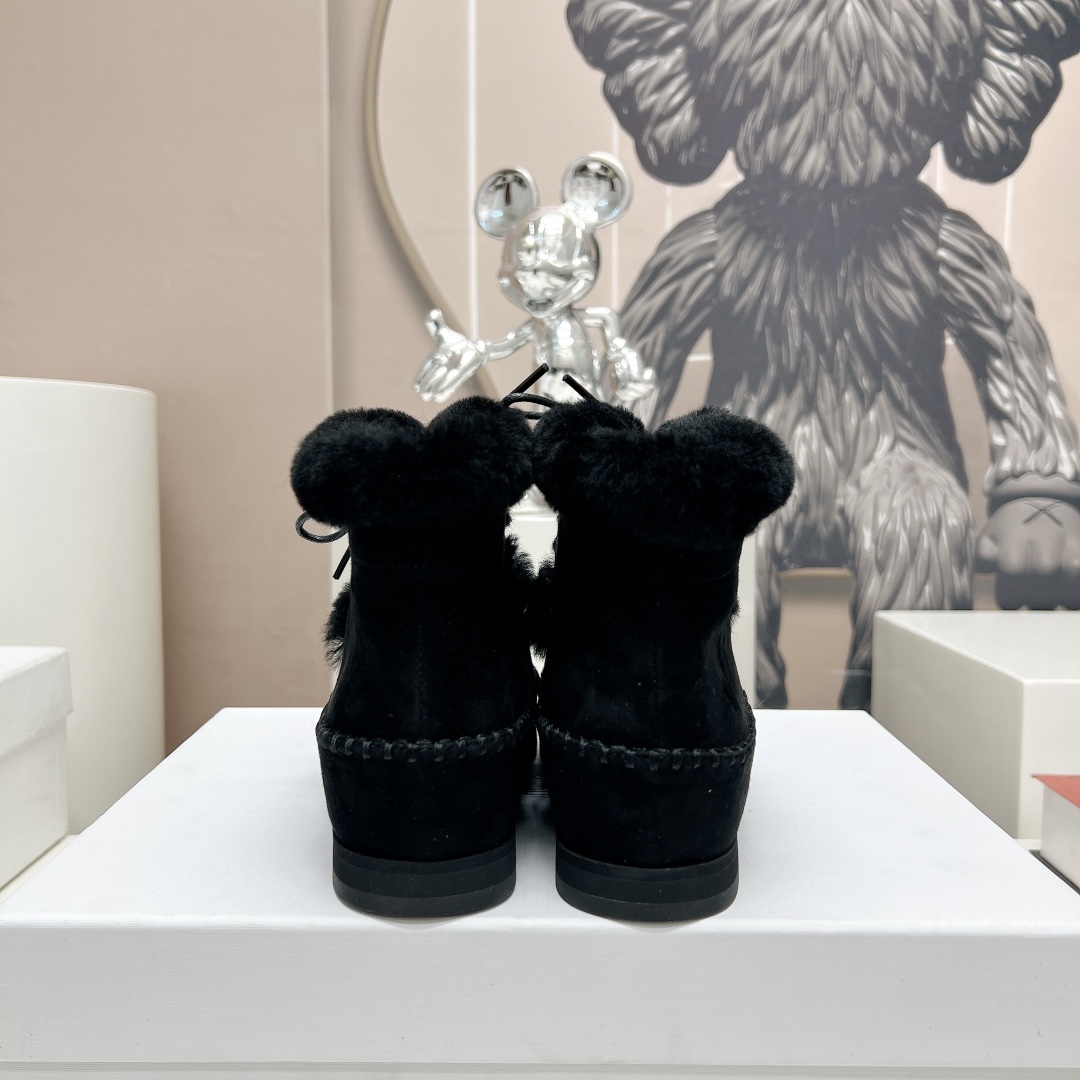 Toteme 2023 AW Recreational Shoe Series: Nordic Design, Comfortable, Stylish, All-Season Wear - 图片 8
