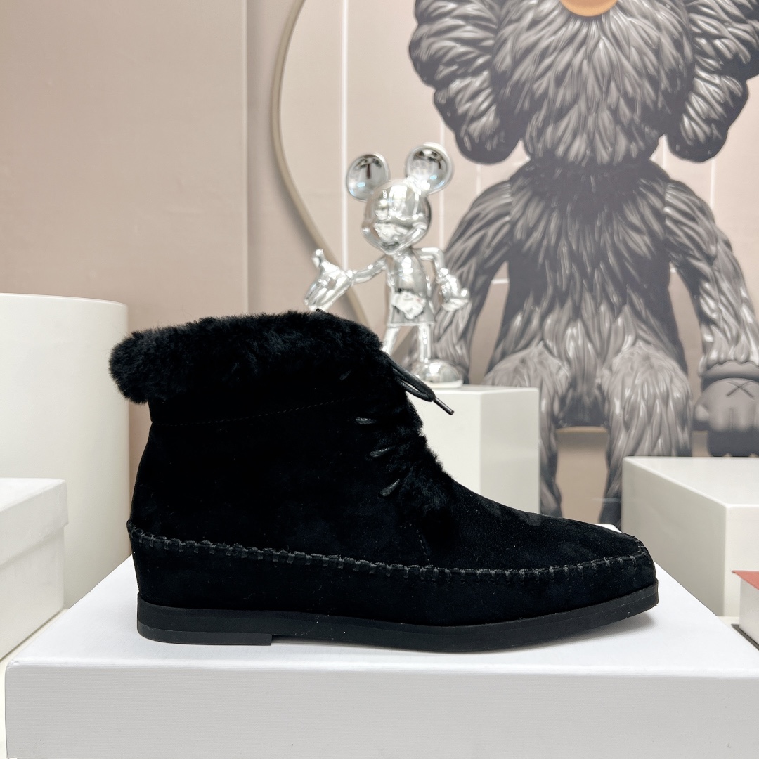 Toteme 2023 AW Recreational Shoe Series: Nordic Design, Comfortable, Stylish, All-Season Wear - 图片 4
