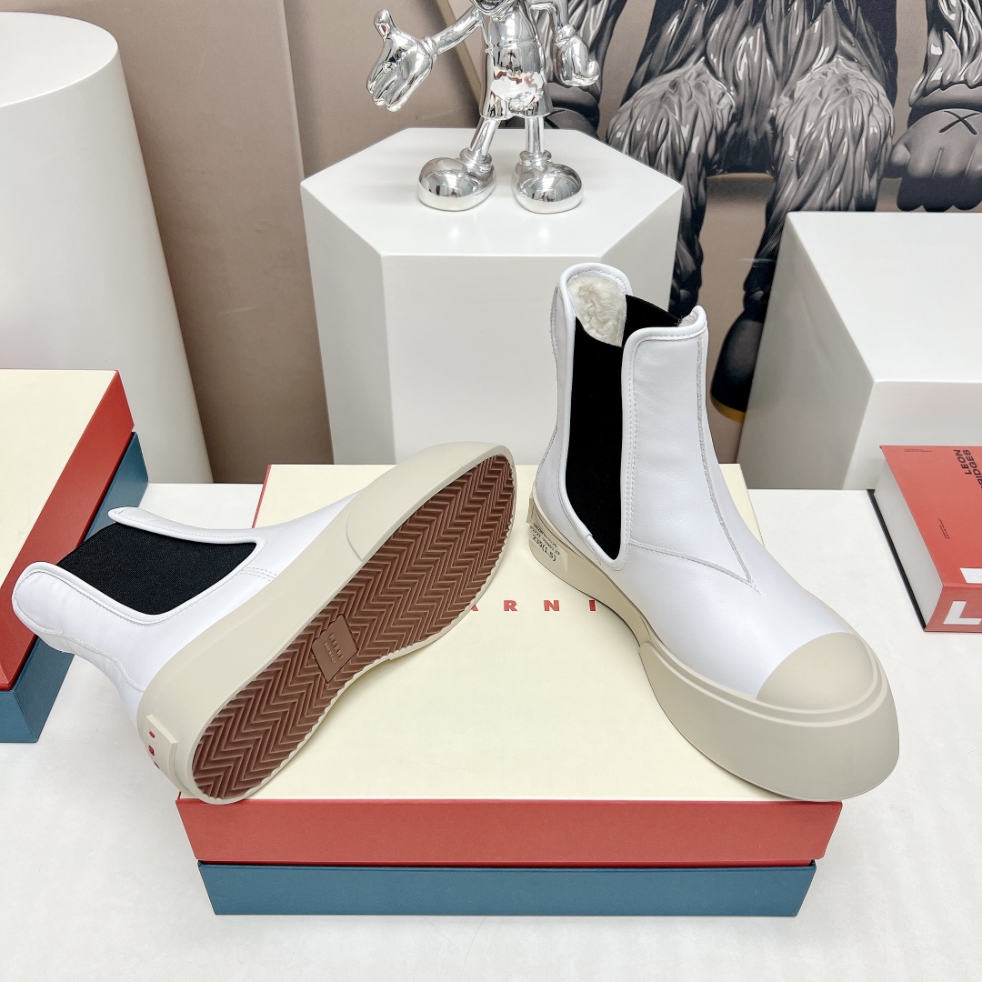 MARNIMA NI2023 Autumn Short Boots: Paris Fashion Show’s Latest Hit Trend - 图片 9