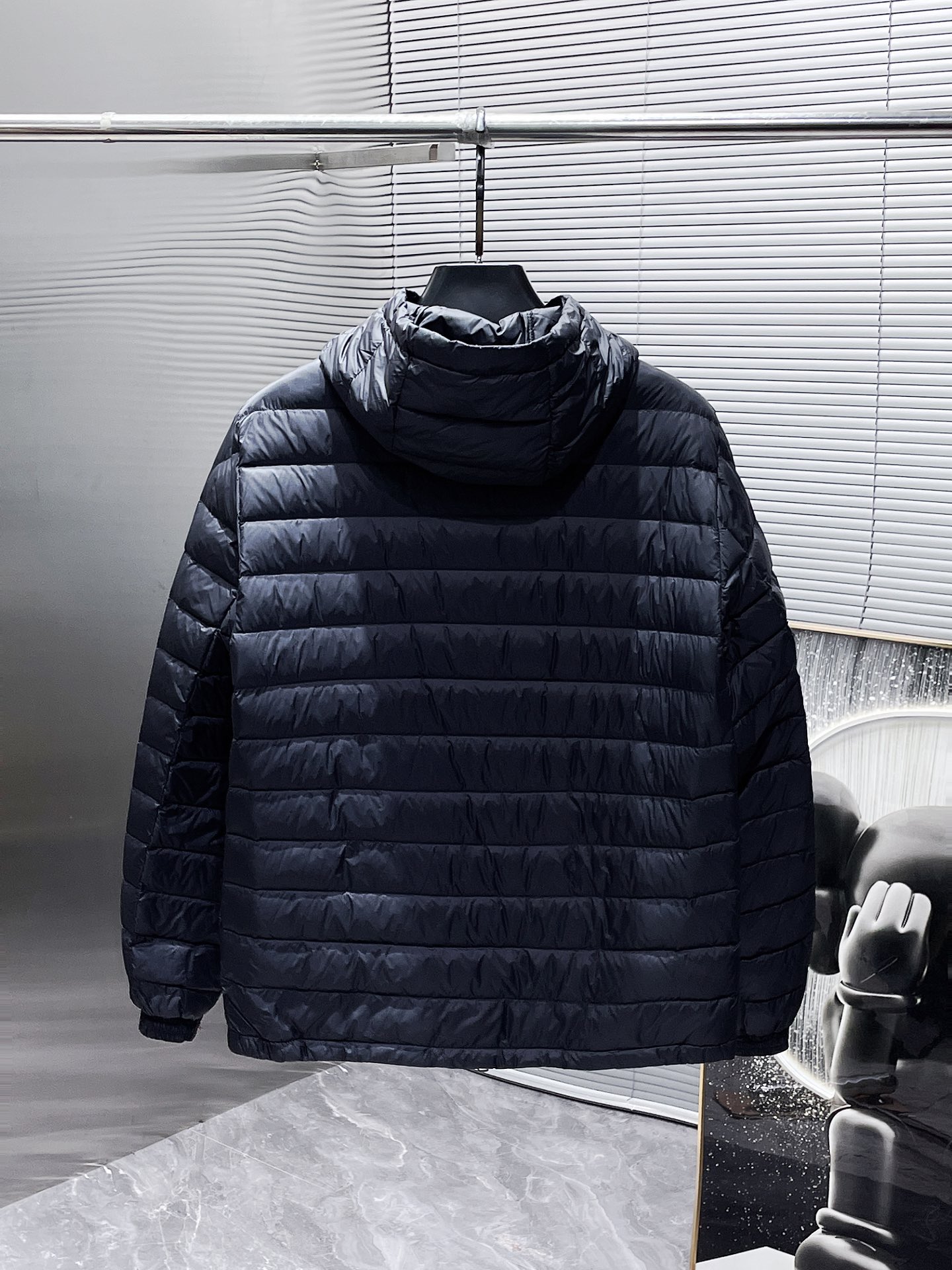 蒙口moncler2024秋冬新款连帽羽绒服外套爆款来袭品相超级好进口防风防雨面料软糯亲肤抗皱不沾灰立挺