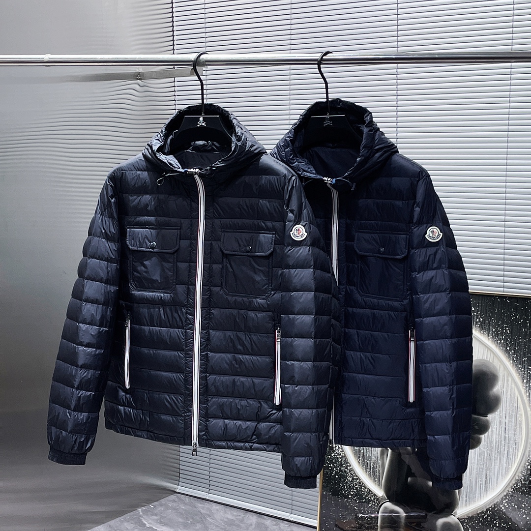 蒙口moncler2024秋冬新款连帽羽绒服外套爆款来袭品相超级好进口防风防雨面料软糯亲肤抗皱不沾灰立挺