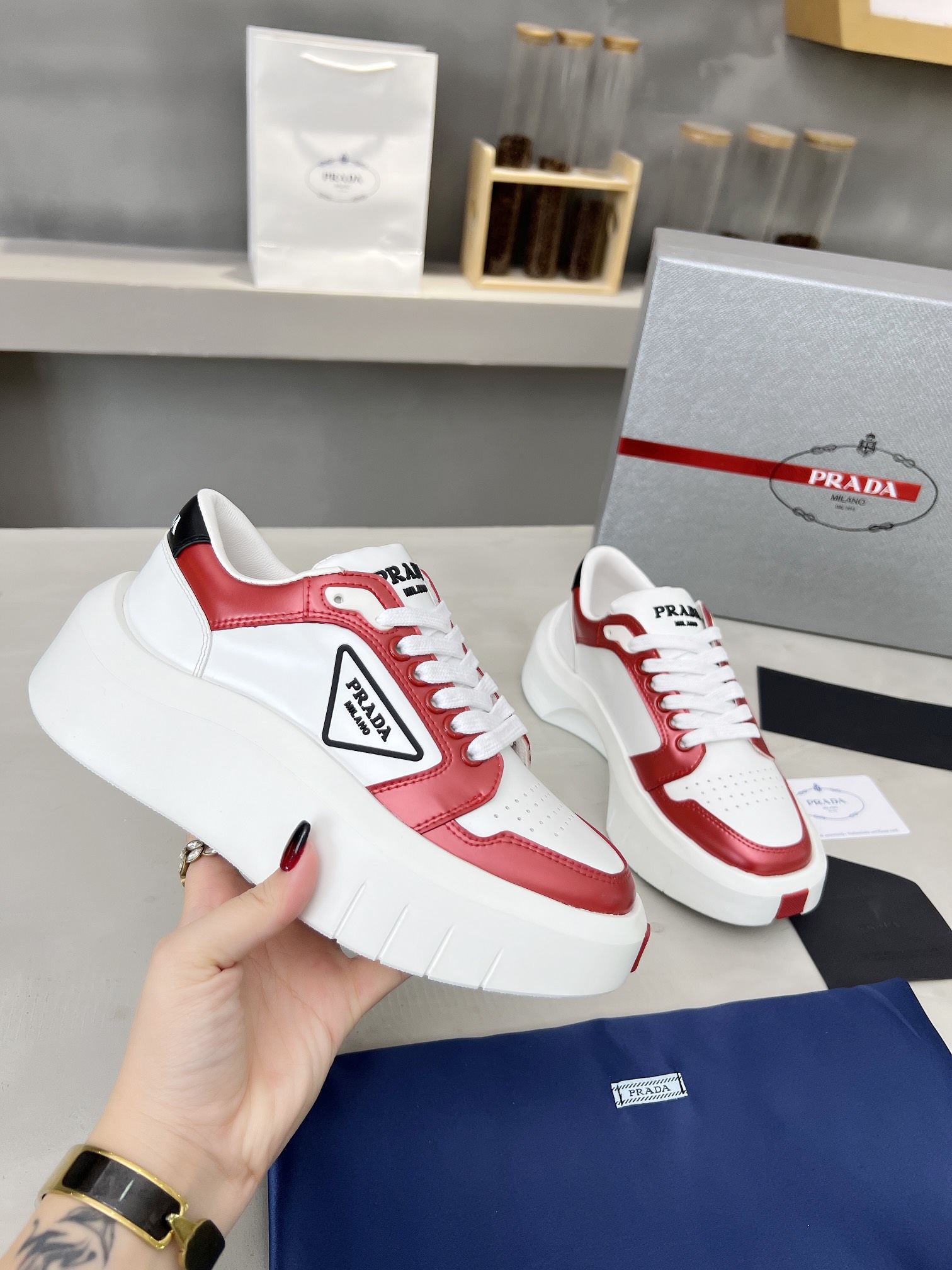 Prada Sneakers Casual Shoes Unisex Calfskin Cowhide Sheepskin Casual