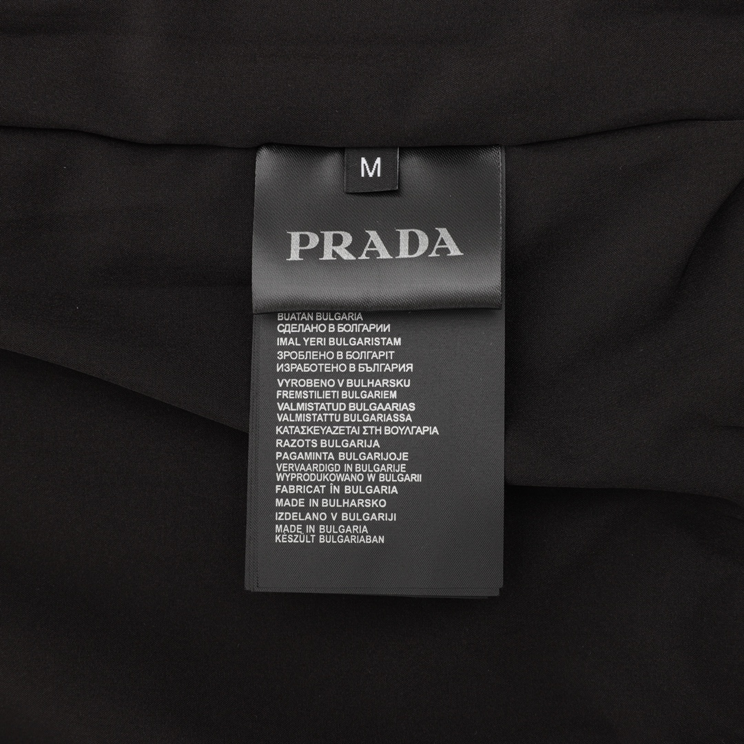 Prada普拉达 三角标织带梭织拉链外套