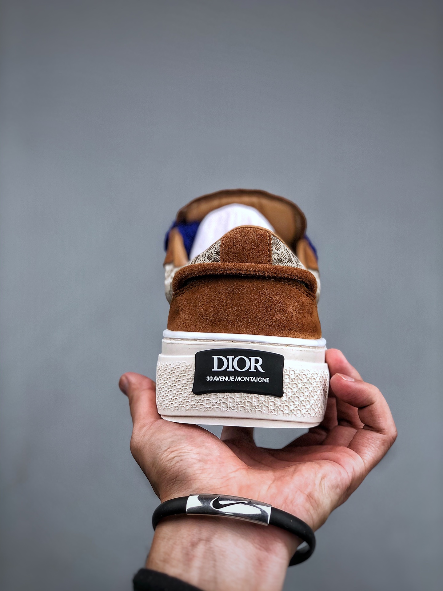 380 迪奥B33运动鞋2023秋季新品 广东纯原版本 右脚后跟鞋底嵌入芯片感应