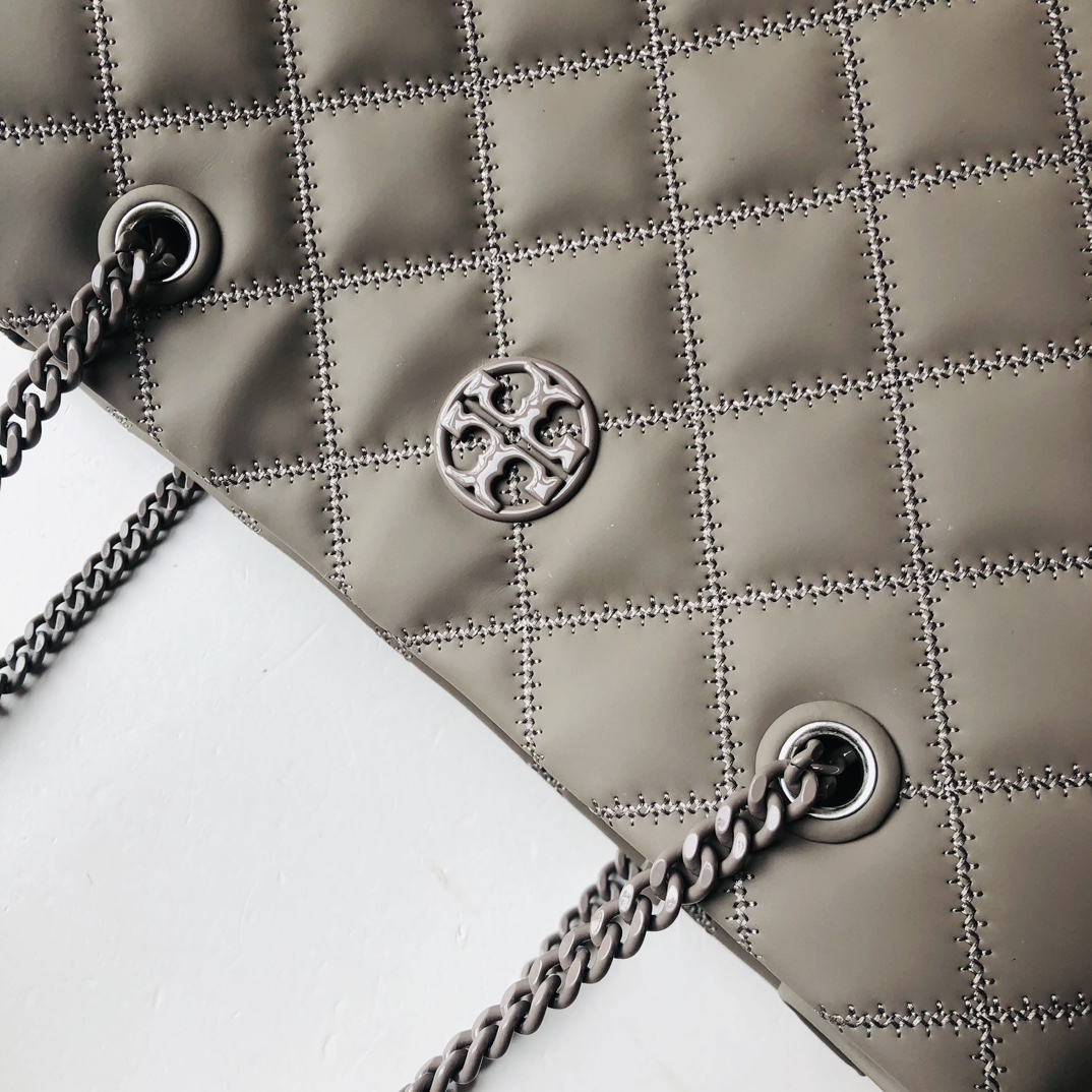 Stylish Imported Goat Skin Handbag with Magnetic Button and Multiple Compartments - 图片 5