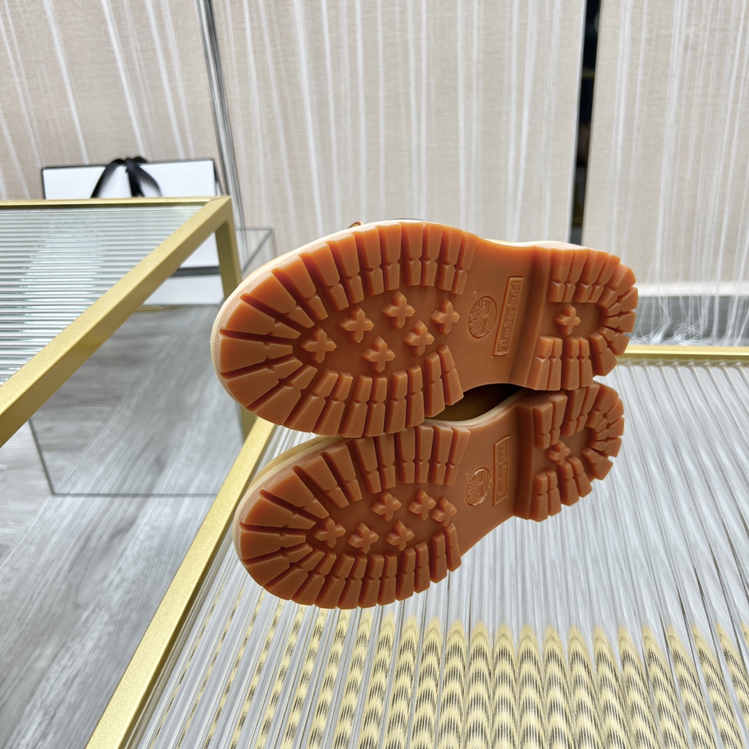 Industrial Gender Roles and Footwear Trends in Timberland’s 2022 Collection - 图片 9