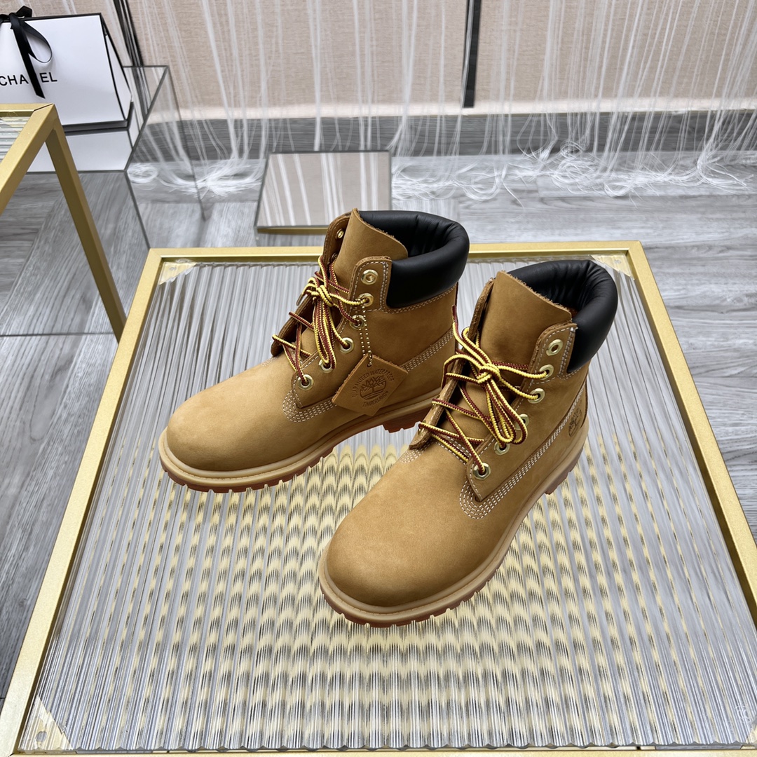 Industrial Gender Roles and Footwear Trends in Timberland’s 2022 Collection - 图片 2