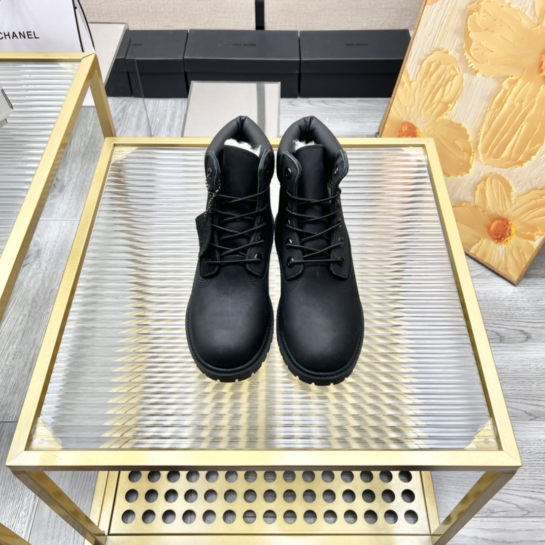 2022 Timberland Collection: Female Factories, Shells, and Men’s Boots by Mr. Guan Xiaoyon