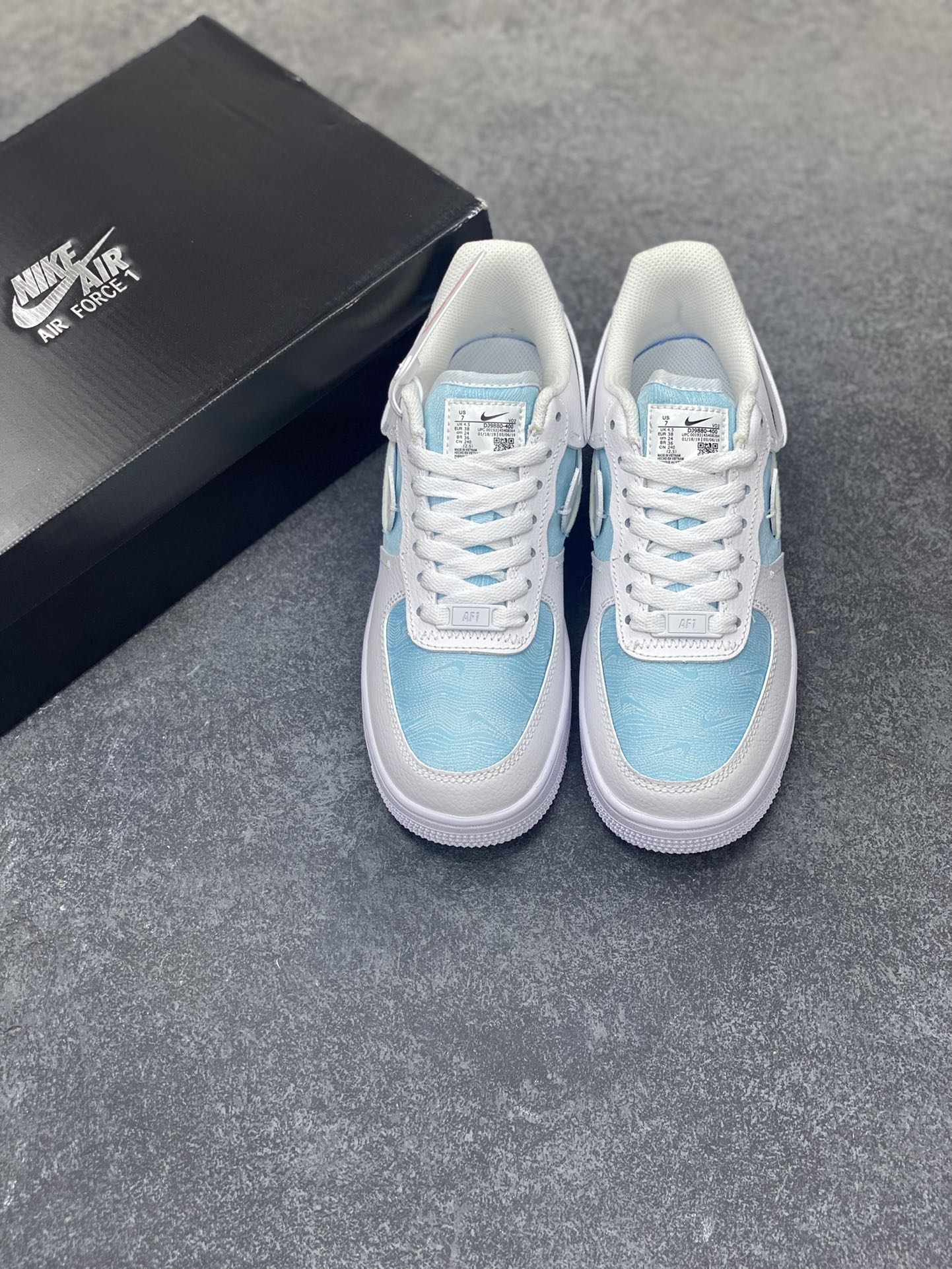 图片[8]-福利特价 全掌气垫🔥 NK Air Force 1 空军一号 断勾 原楦头原纸板 打造纯正空军版型#专注外贸渠道 全掌内置蜂窝气垫 #原盒配件 原厂中底钢印、拉帮完美 货号：DJ9880-400 尺码：36 36.5 37.5 38 38.5 39 40 40.5 41 42 42.5 43 44 44.5 45-选品中心