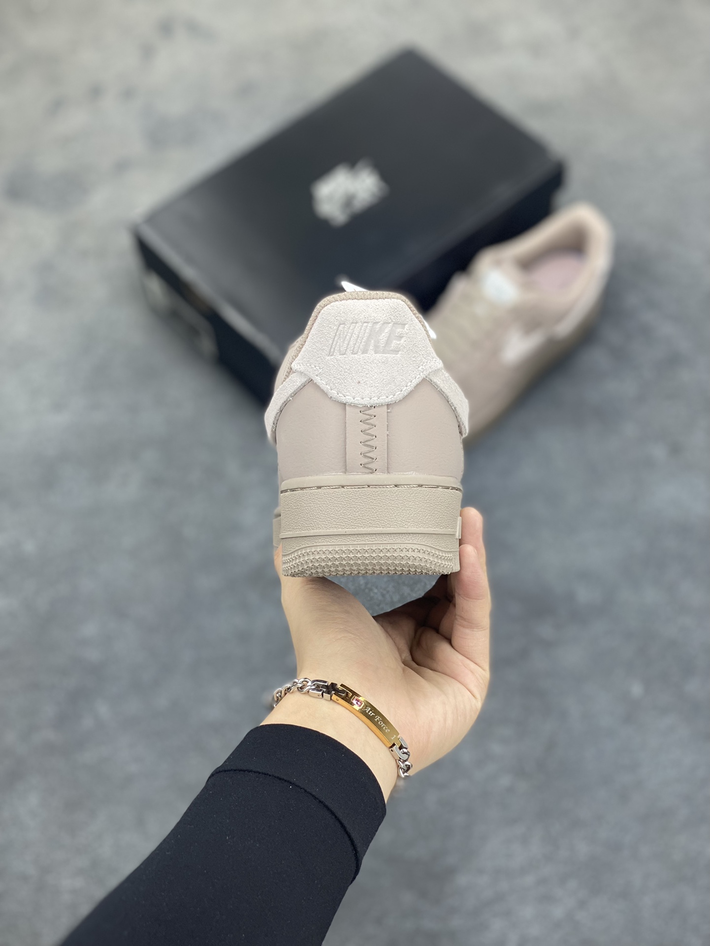 图片[4]-福利特价 全掌气垫🔥 NK Air Force 1 空军一号 断勾 原楦头原纸板 打造纯正空军版型#专注外贸渠道 全掌内置蜂窝气垫 #原盒配件 原厂中底钢印、拉帮完美 货号：DH2869-200 尺码：36 36.5 37.5 38 38.5 39 40 40.5 41 42 42.5 43 44 44.5 45-选品中心