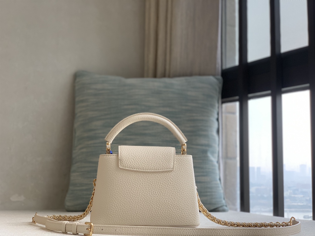 Louis Vuitton Lv premium quality original leather