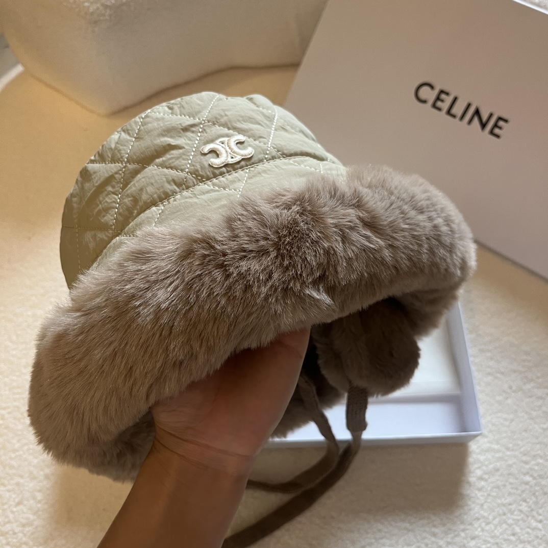 Celine Cappelli Cappello a Secchiello Collezione Autunno/Inverno