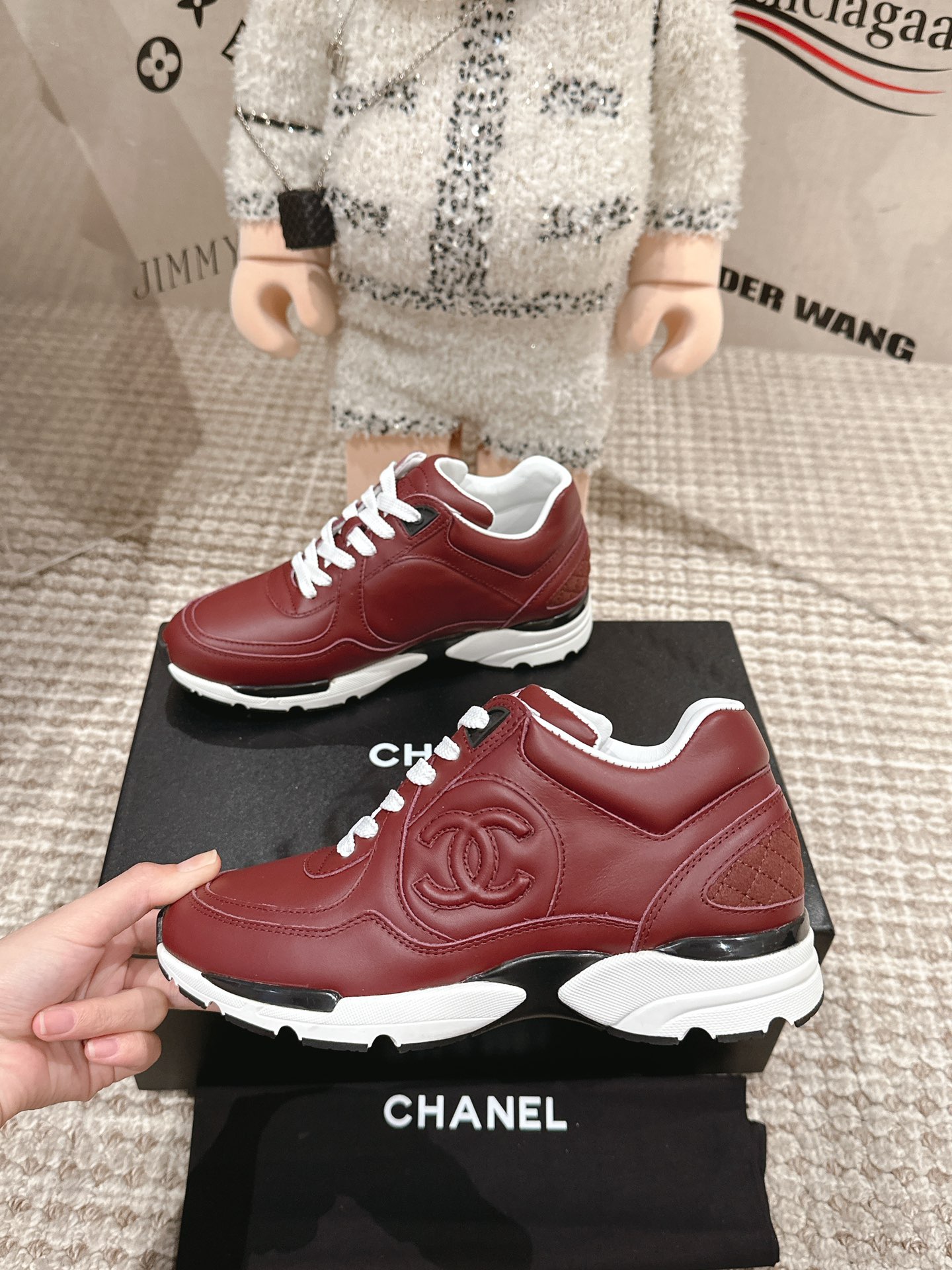 Meilleur
 Chanel Chaussures De Sport Acheter des répliques bon marché
 épissure Chamois Cuir de vache Série printemps Vintage Pantalons sport