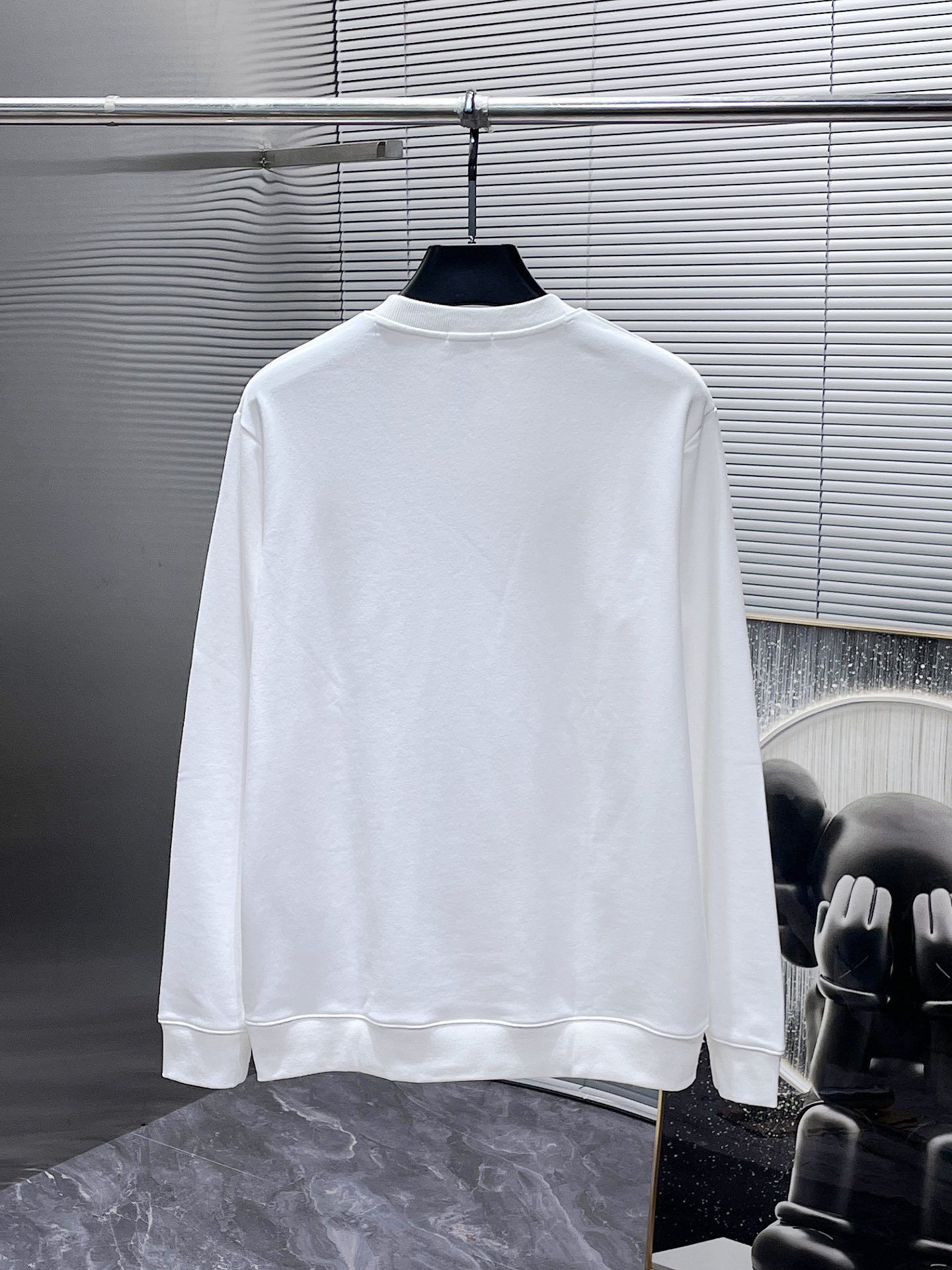    蒙口  moncler  ss早秋新款 长袖 圆领 卫衣，高端版本！专柜定制面料 透气舒适度高，细