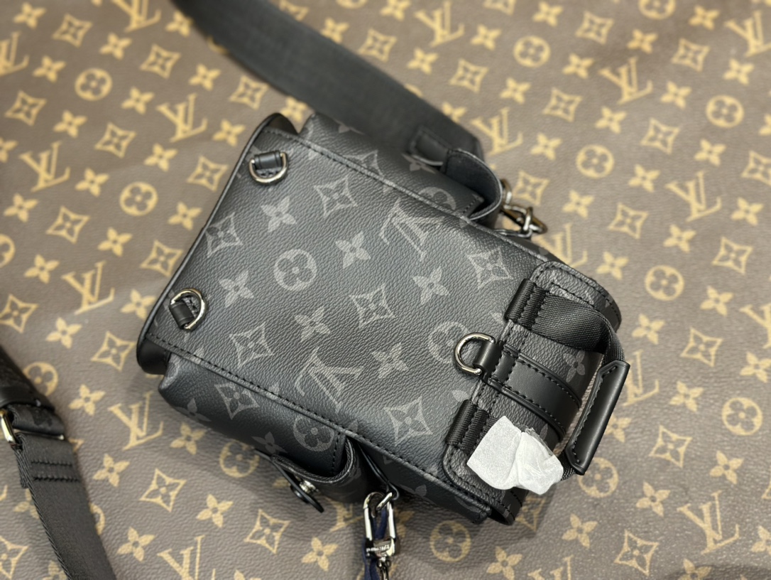 路易威登 Louis Vuitton 高定典藏名品高定成衣时装外套连衣裙衬衫T恤 #70B636DA 5