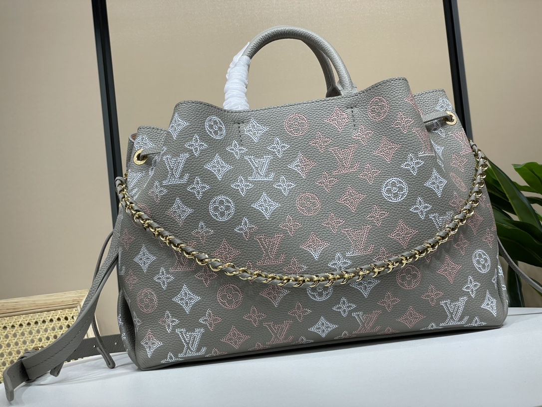 Louis Vuitton Lv23 new hollow [Bella Tote handbag] M 23395 gray gradient (punching)