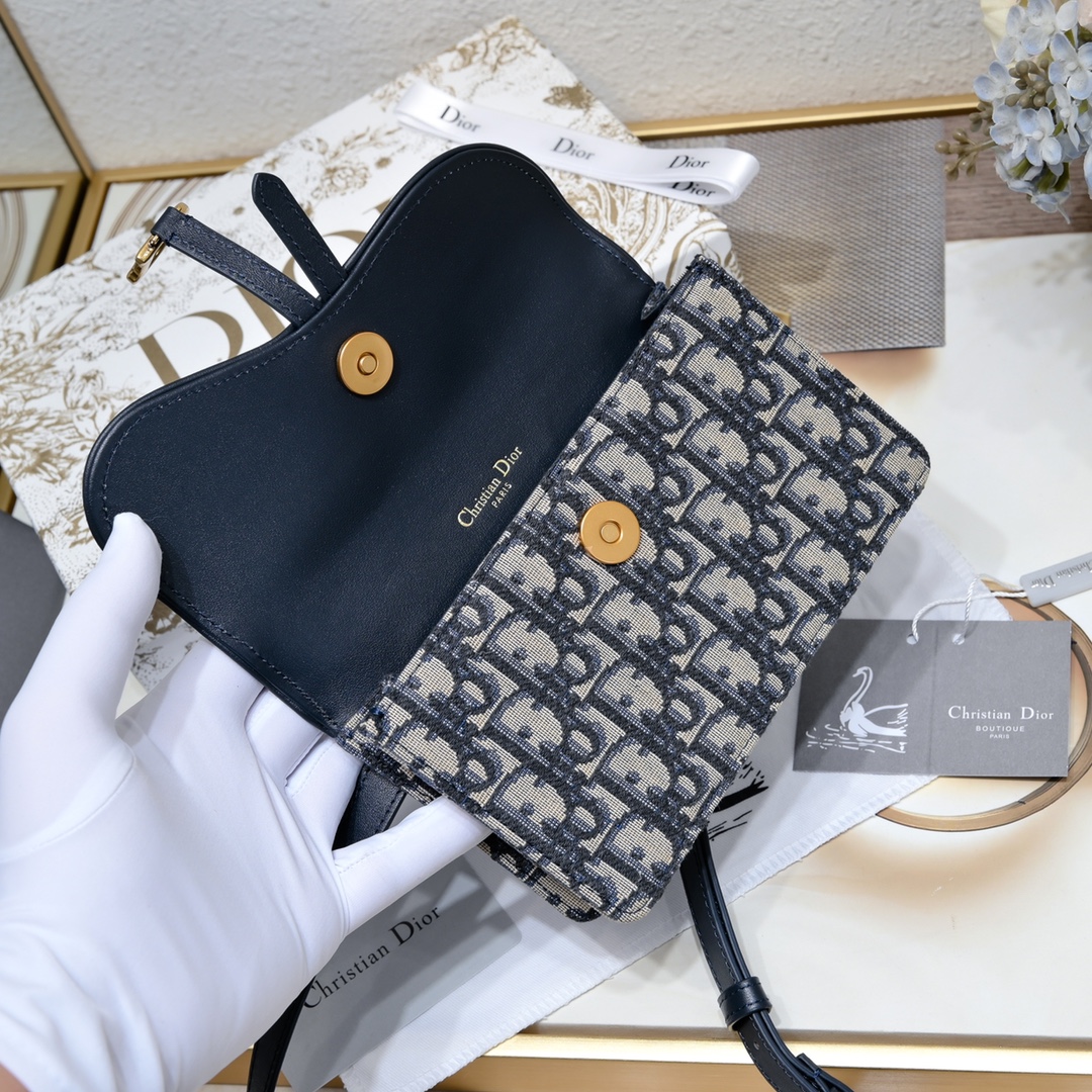 Dior 质量配图片盒子