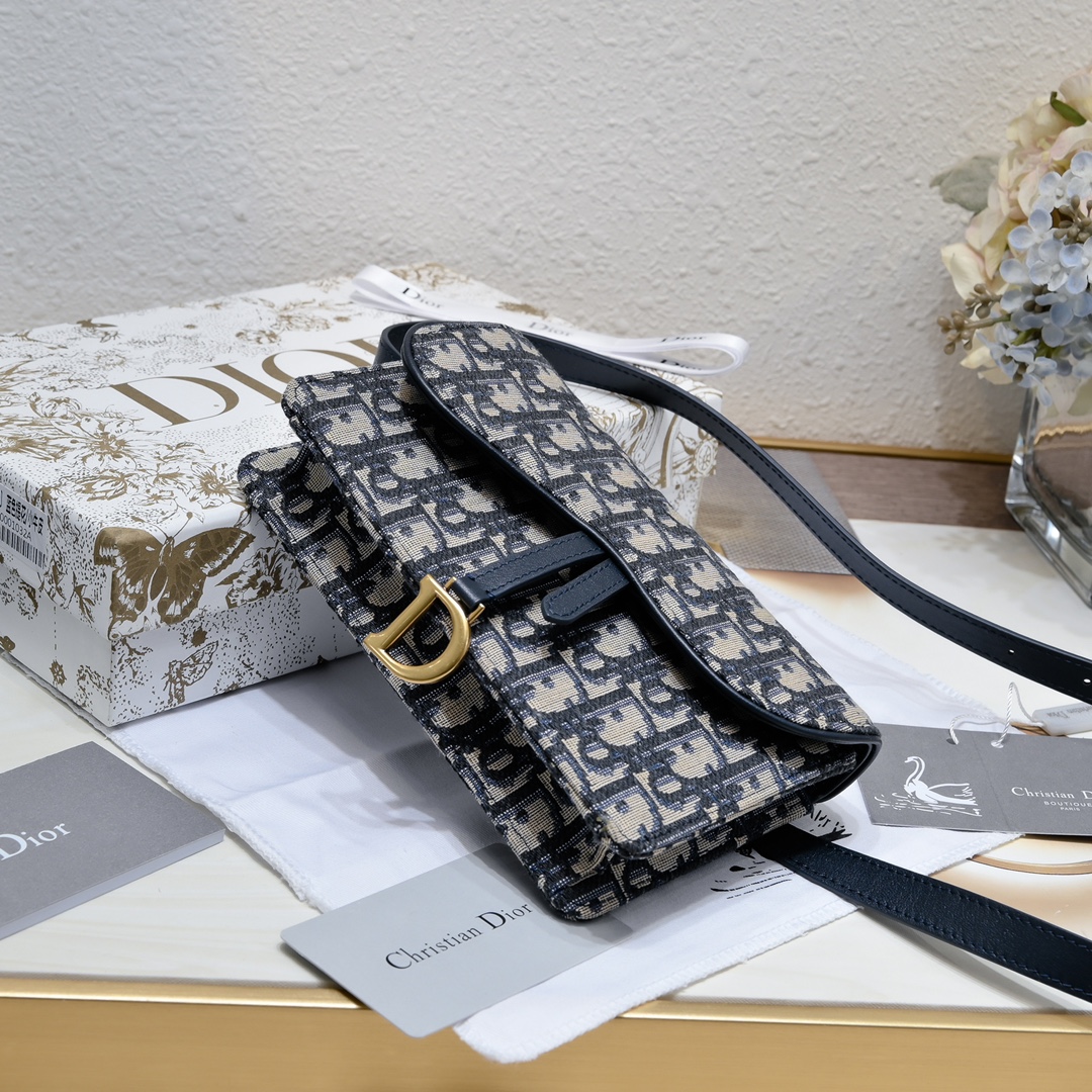 Dior 质量配图片盒子