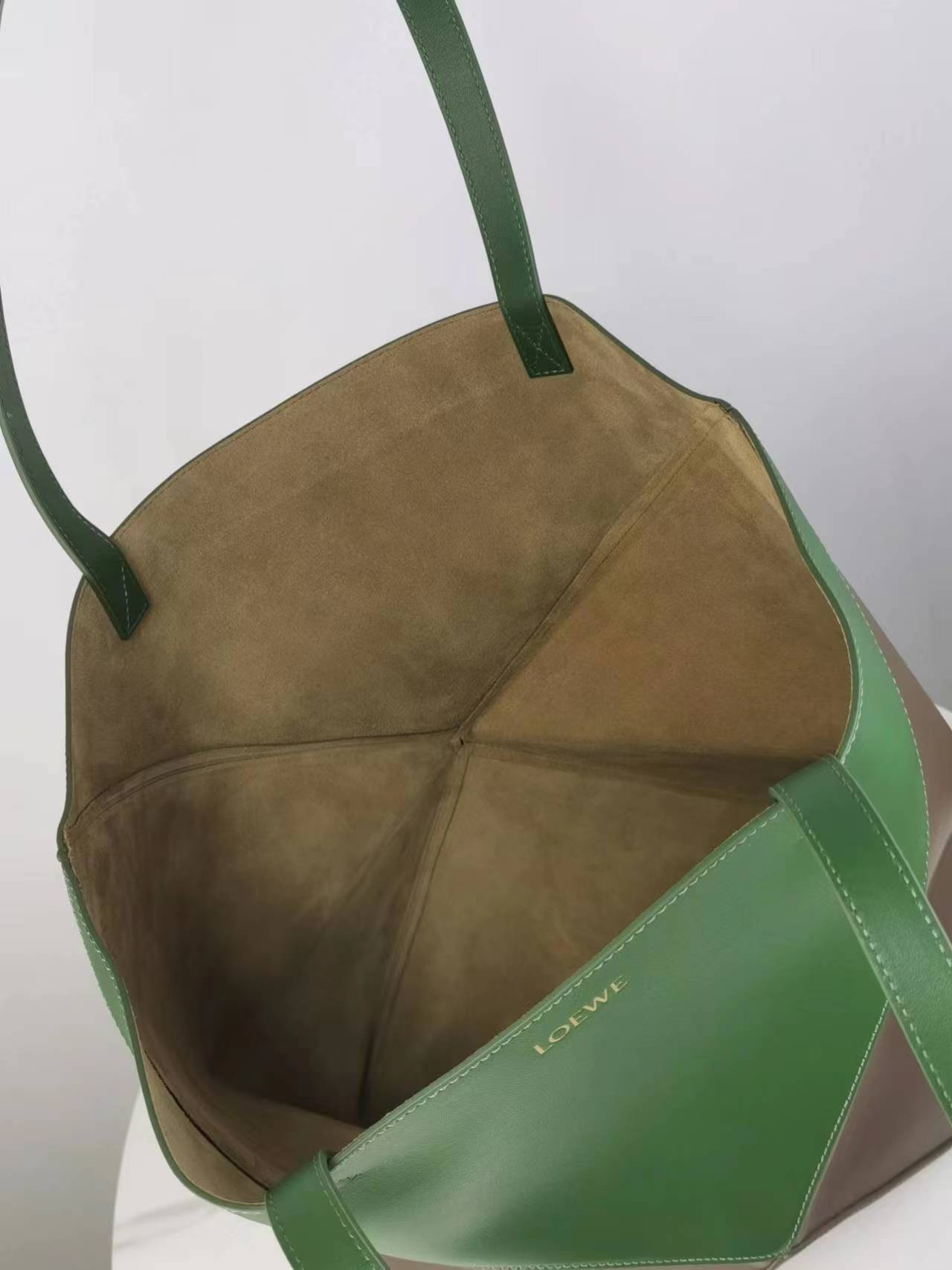 Loewe Puzzle Fold Large Tote Bag in Glossy Calfskin Leather, Green/Brown 8 i1697822560 1300 6