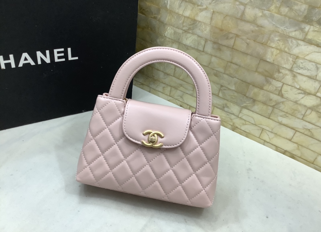 Chanel Sacs À Bandoulière & À Épaule Huile cire cuir Vintage La chaîne