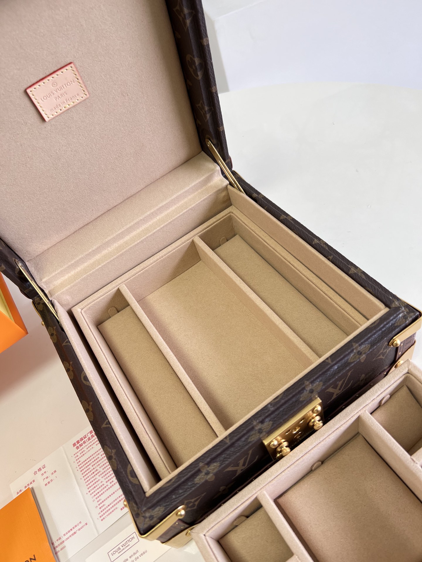 Louis Vuitton Monogram Canvas Jewelry Box with S-lock - Chestnut 9 i1697858905 7474 7