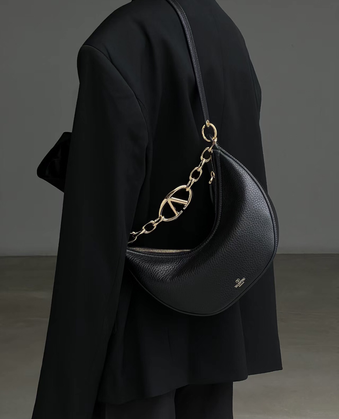 Valentino So classic, black is versatile